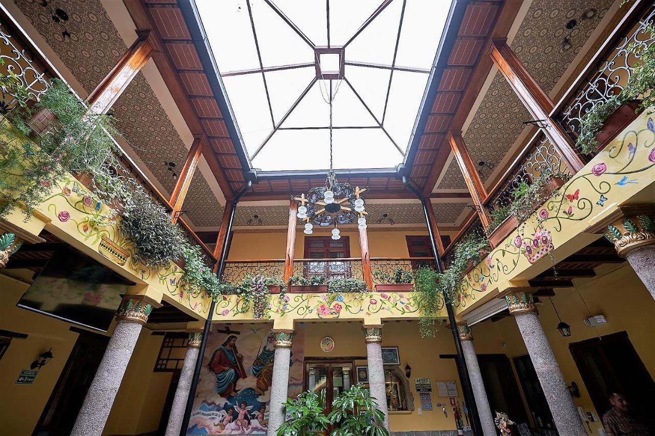 Hotel La Basilica Quito Zewnętrze zdjęcie