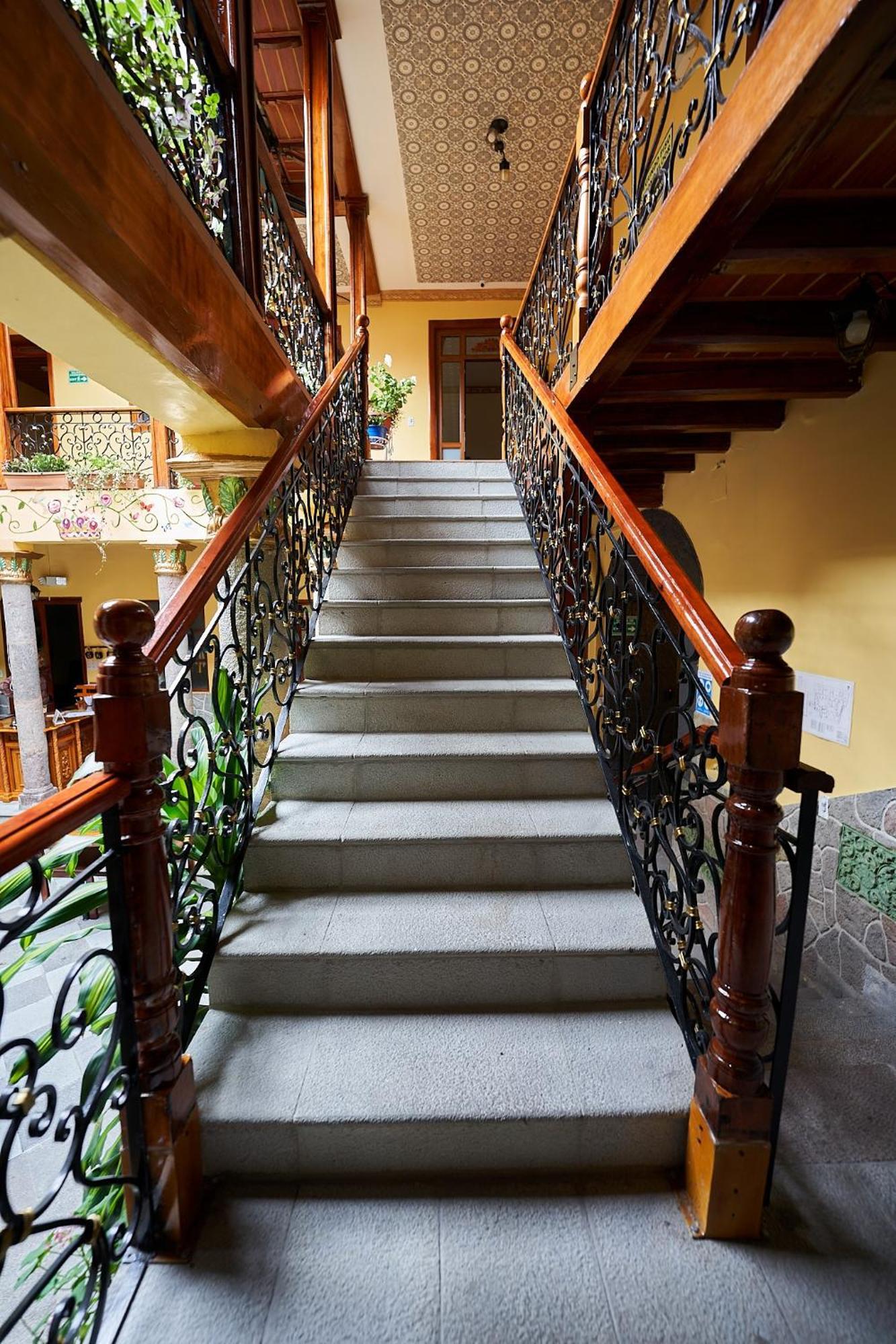 Hotel La Basilica Quito Zewnętrze zdjęcie