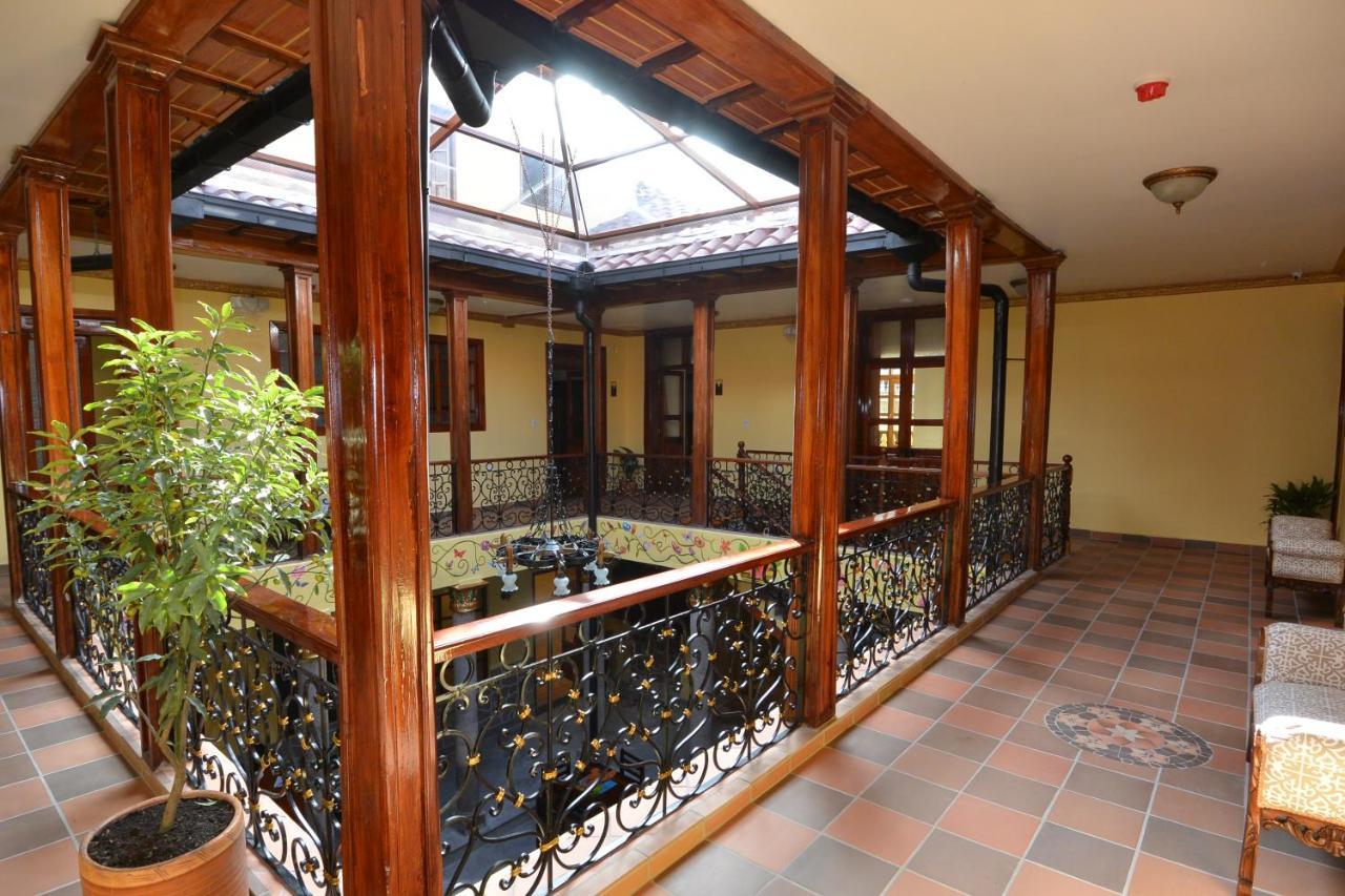 Hotel La Basilica Quito Zewnętrze zdjęcie